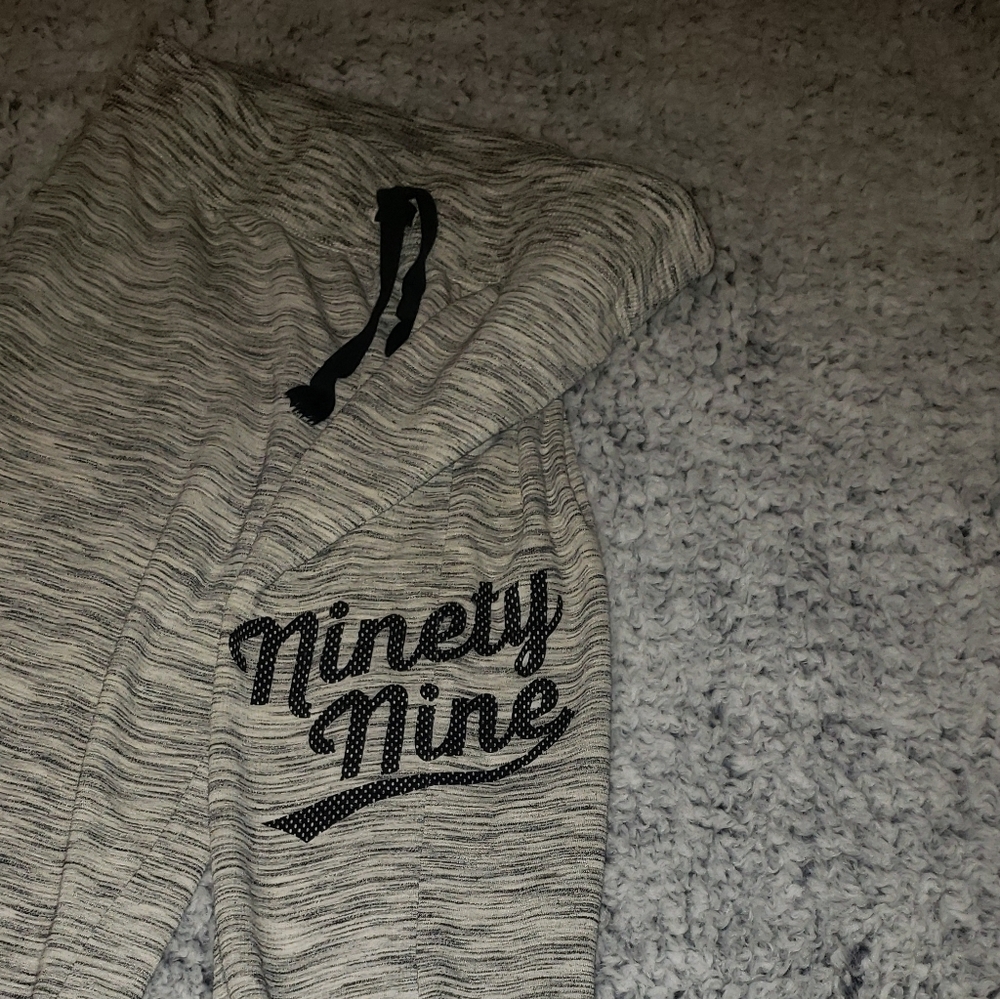 Lounge pants - Picture 2 of 12